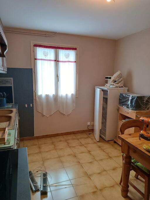 F2 Classe 3 Etoiles Vue Montagne, Exterieur Clos Арль-сюр-Теш Екстер'єр фото